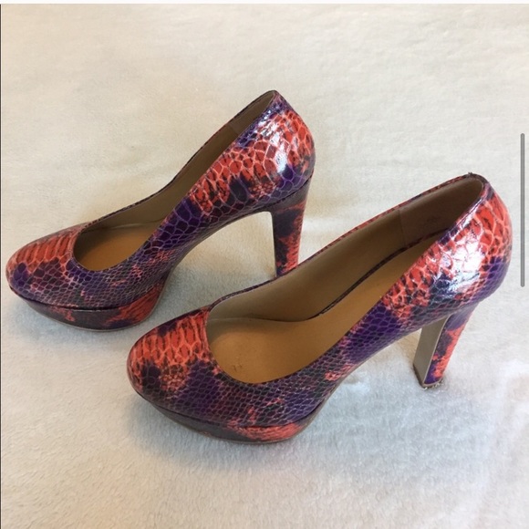 Nine West Melitta Platform Pump - Size 10 - Picture 4 of 5